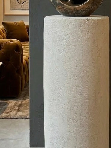 Pedestal The HemPora