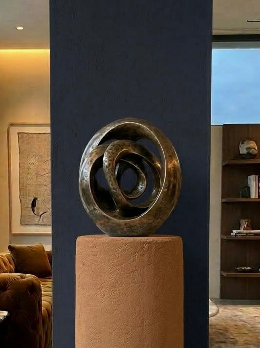 Pedestal The HemPora