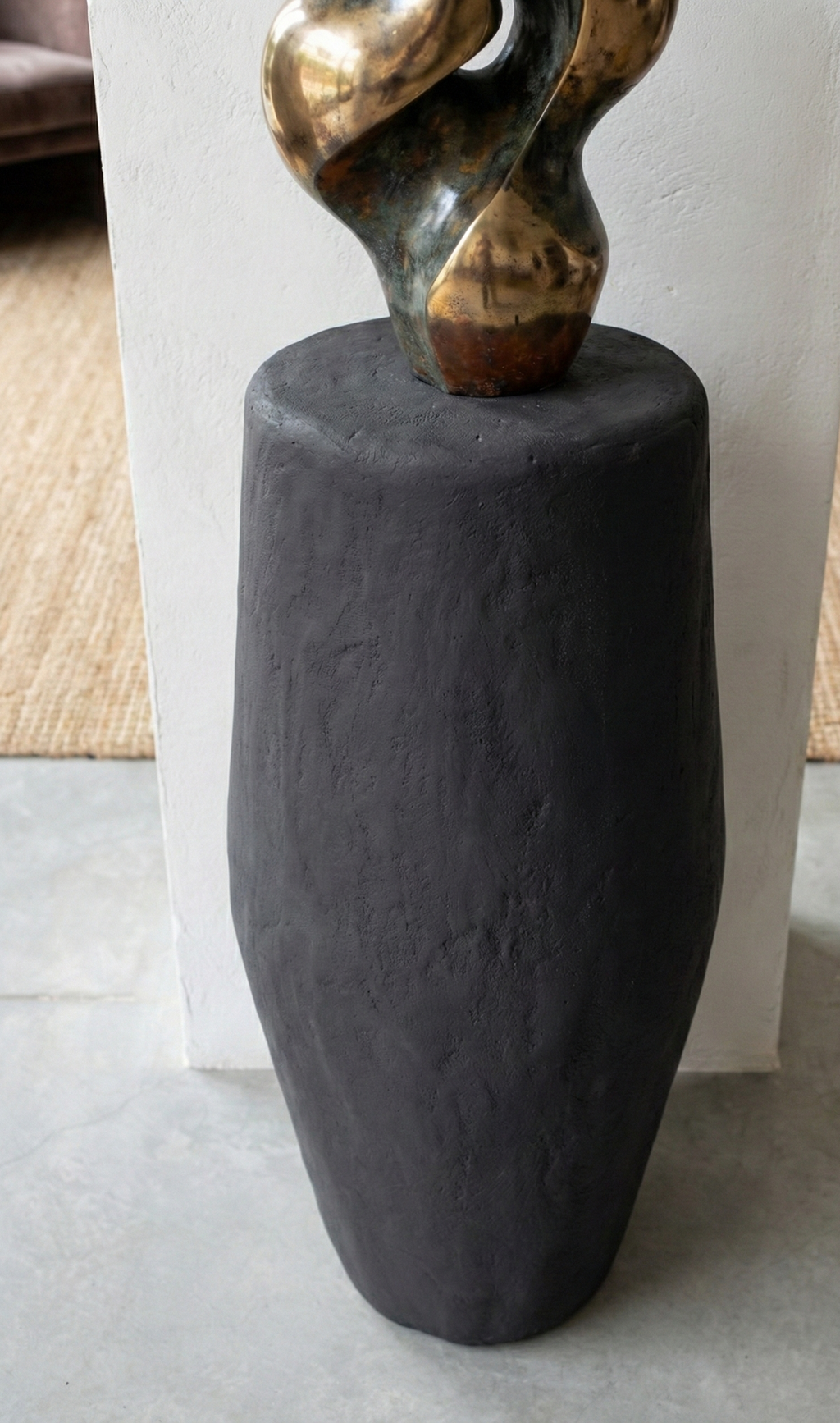 Pedestal The HemPorium