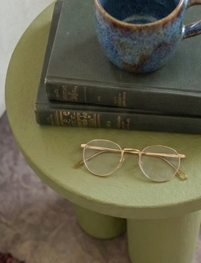 Side table  The HempTerra